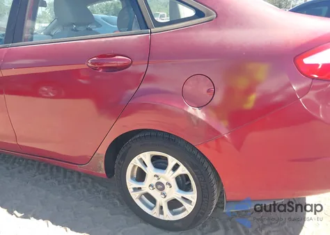 2014 Ford Fiesta Se z USA, uszkodzony, nr VIN 3FADP4BJ2EM136800